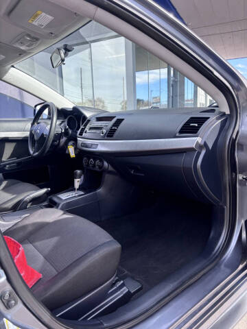 2010 Mitsubishi Lancer ES