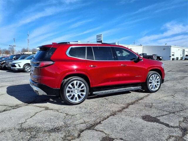 2024 GMC Acadia Denali