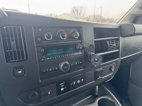 2020 Chevrolet Express 2500