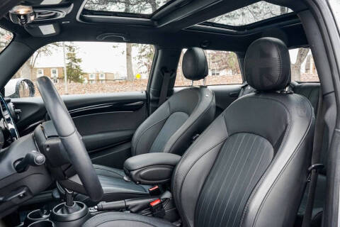 2022 MINI Hardtop 2 Door