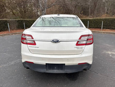 2015 Ford Taurus Limited