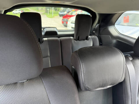 2020 Nissan Pathfinder S