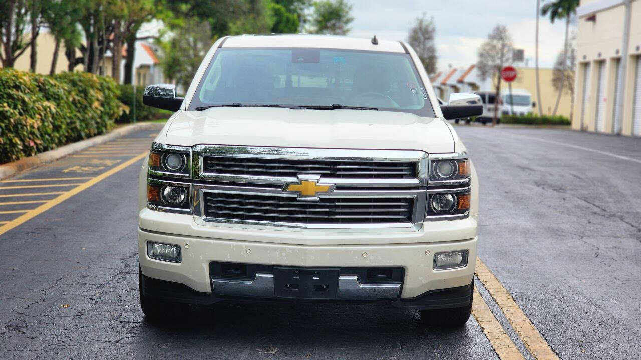 2014 CHEVROLET Silverado Pickup - $18,990