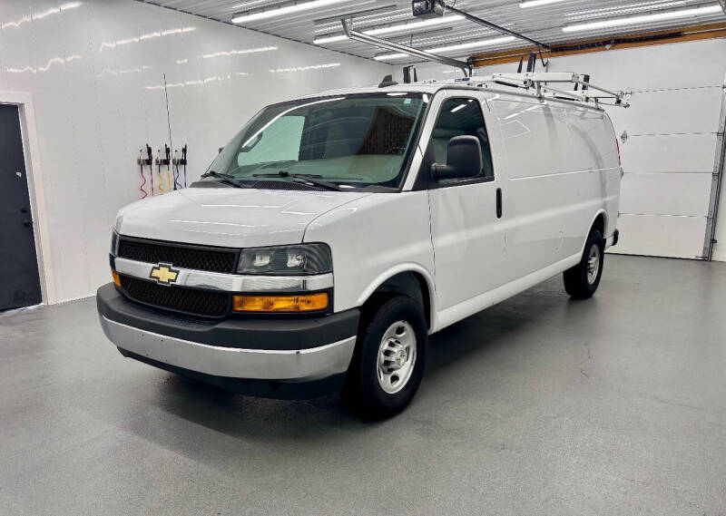 2023 Chevrolet Express 3500
