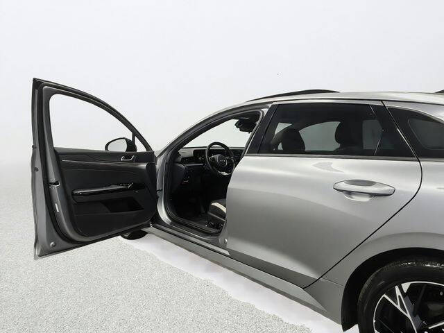 2025 Kia K5
