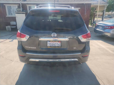 2014 Nissan Pathfinder SL
