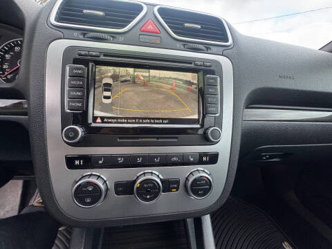 2013 Volkswagen Eos Executive SULEV