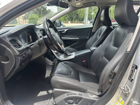 2015 Volvo V60 T5 Drive-E Premier