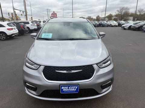 2021 Chrysler Pacifica Touring L