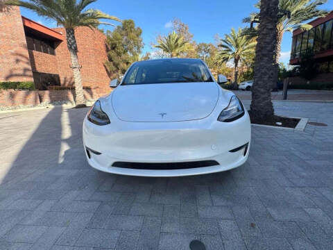2024 Tesla Model Y Long Range