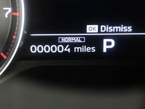 2025 Mitsubishi Outlander ES