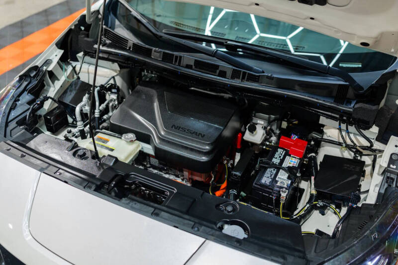 2023 Nissan LEAF SV PLUS