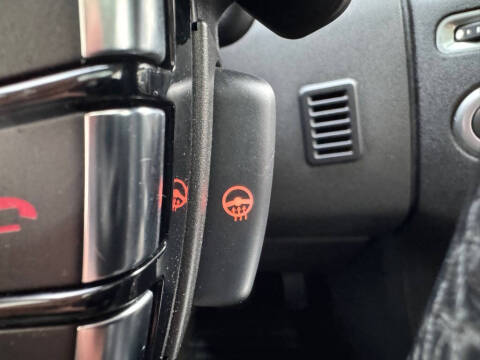 2015 Land Rover LR4 HSE LUX