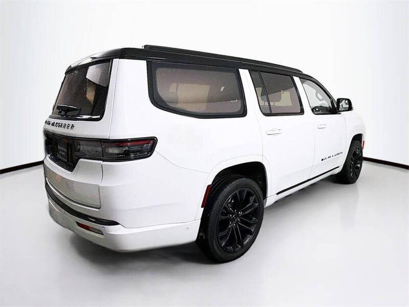 2022 Jeep Grand Wagoneer Series II