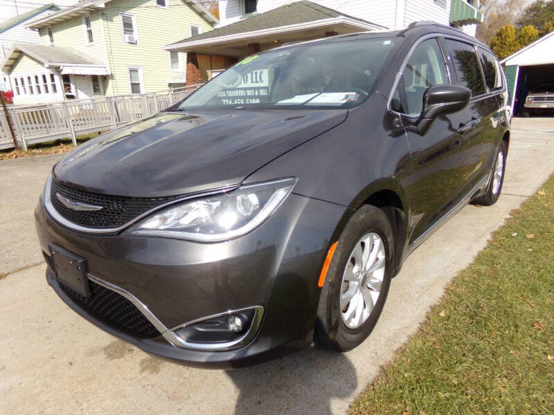 2018 Chrysler Pacifica Touring L