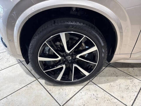 2023 Volvo XC90 B6 Plus Bright Theme 7P