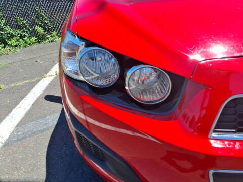 2016 Chevrolet Sonic LT Auto