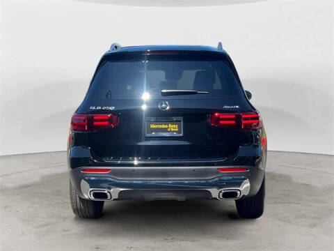 2025 Mercedes-Benz GLB GLB 250 4MATIC