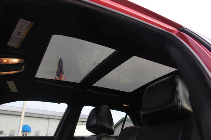 2012 Chrysler 300 S V6