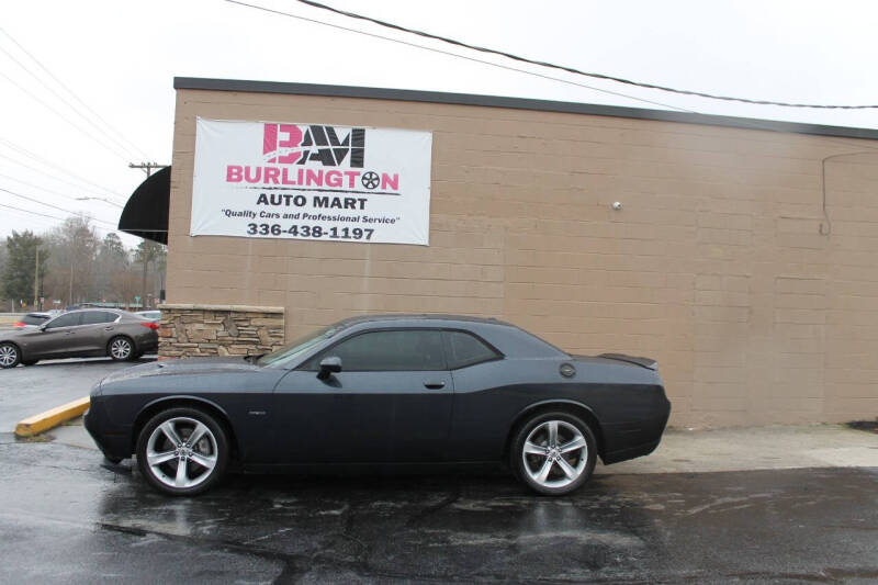 2018 Dodge Challenger R/T's photo