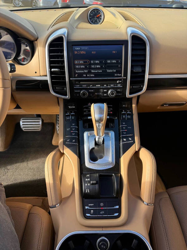 2013 Porsche Cayenne S