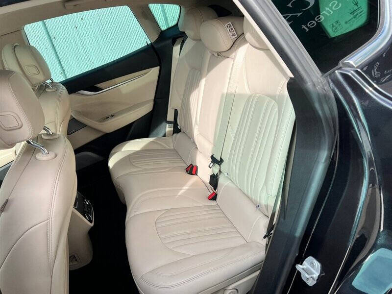 2017 Maserati Levante