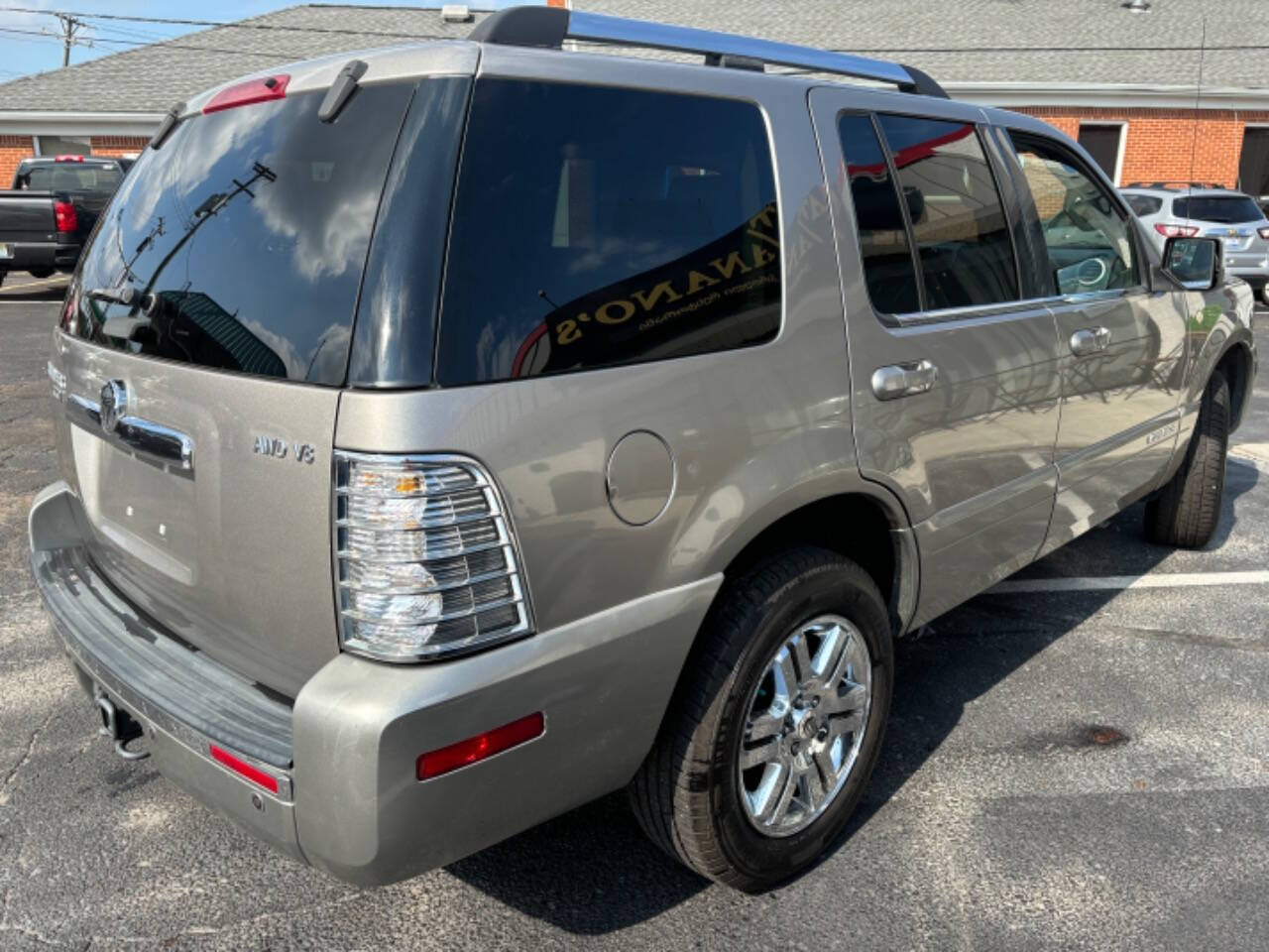 2008 Mercury Mountaineer for sale at RJ AUTO OF FARMINGTON HILLS in Farmington Hills, MI