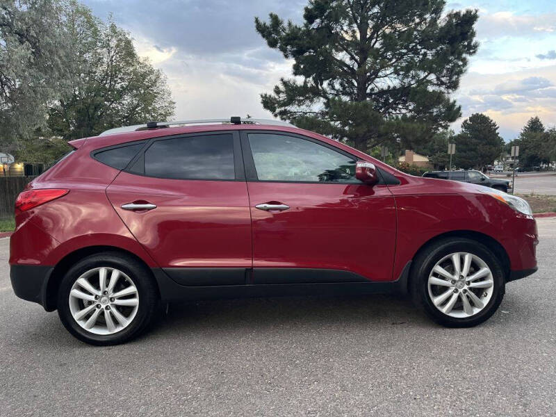 Image 2 of 2013 Hyundai Tucson Limited