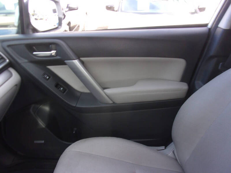 2016 Subaru Forester 2.5i Limited