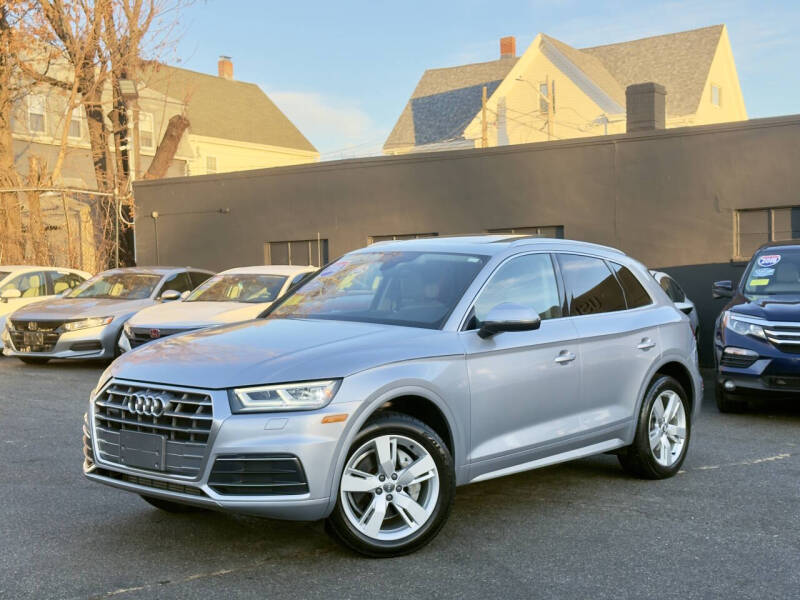 2018 Audi Q5 2.0T quattro Premium Plus