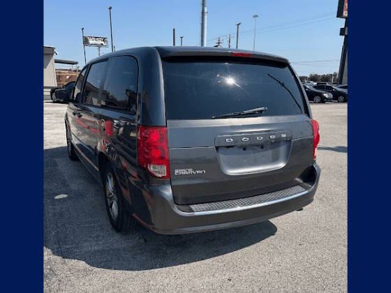 2015 Dodge Grand Caravan SE