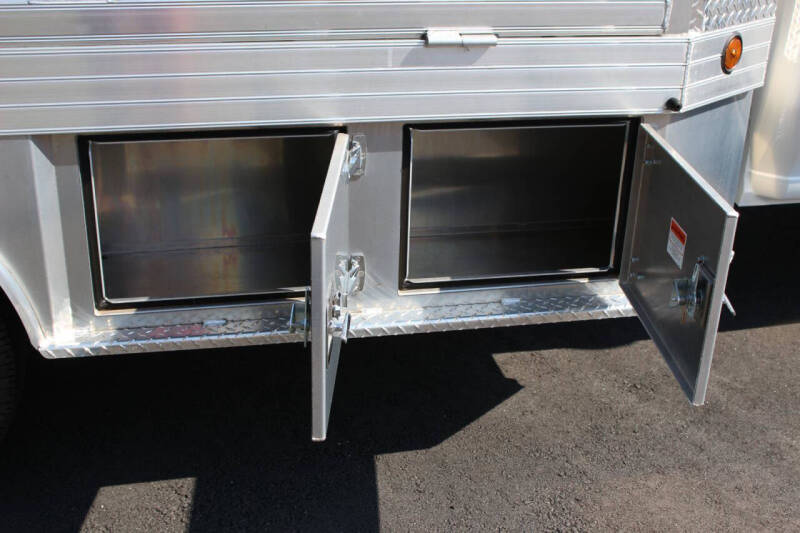 2026 GMC Sierra 3500HD CC