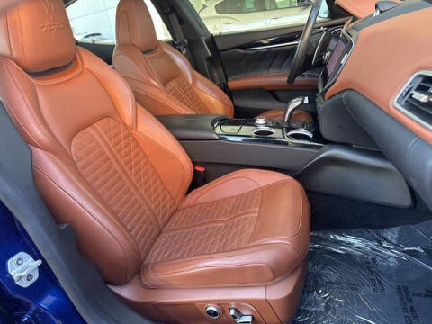 2022 Maserati Ghibli Trofeo