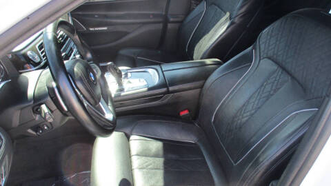 2016 BMW 7 Series 750i