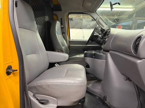 2007 Ford E-Series E-350 SD