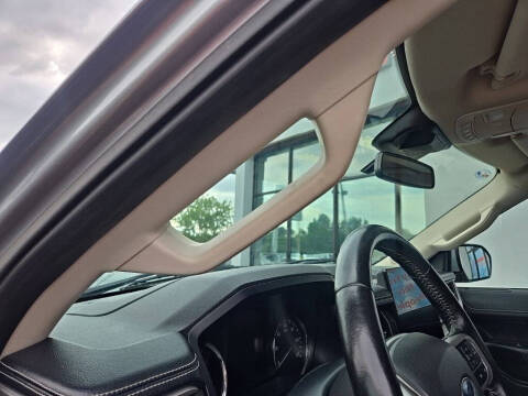 2024 Ford Expedition XLT