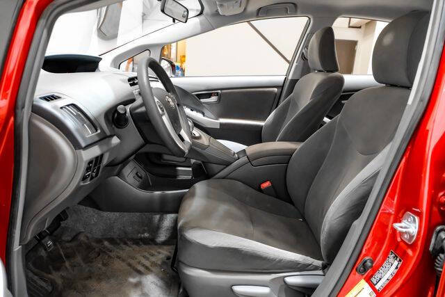 2010 Toyota Prius II