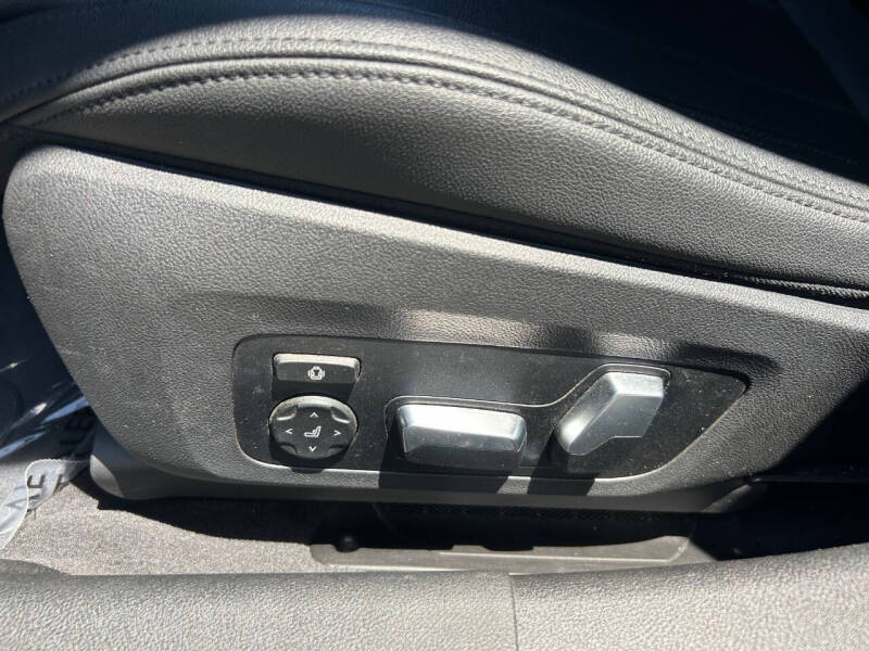 2019 BMW 3 Series 330i