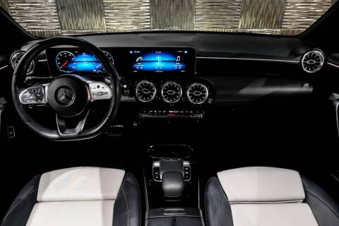 2019 Mercedes-Benz A-Class A 220