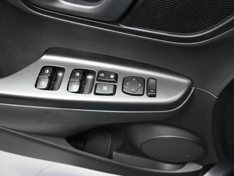 2020 Hyundai Kona SEL Plus