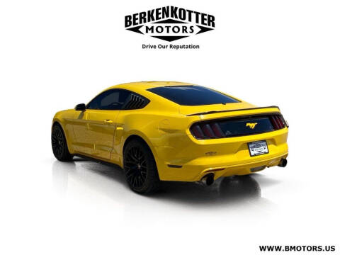 2017 Ford Mustang V6