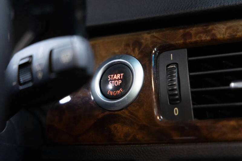 2006 BMW 3 Series 325xi