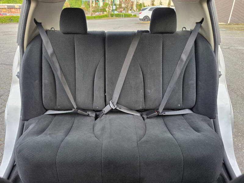 2011 Nissan Versa 1.8 S