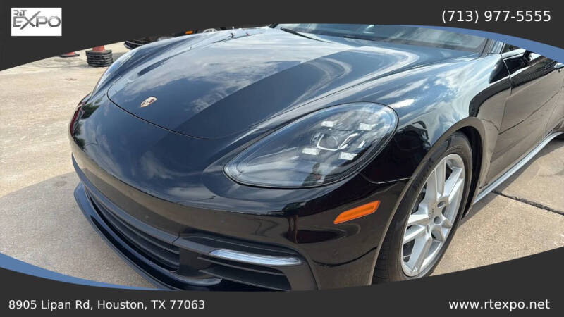 2017 Porsche Panamera