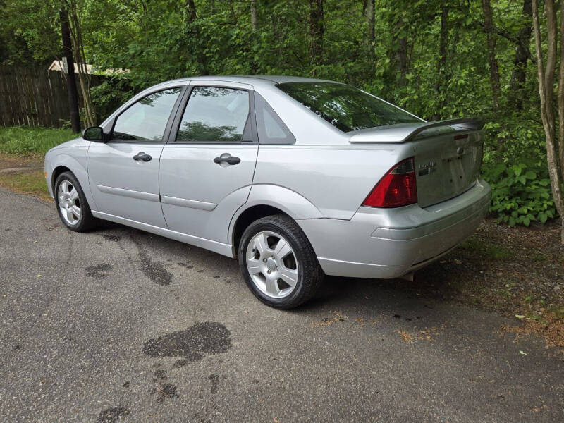 2007 Ford Focus ZX4 SES