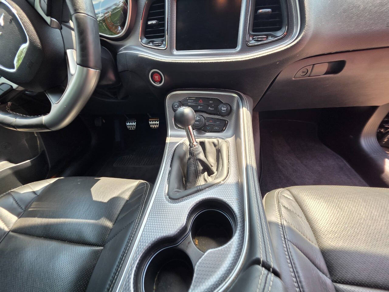 2016 Dodge Challenger 106