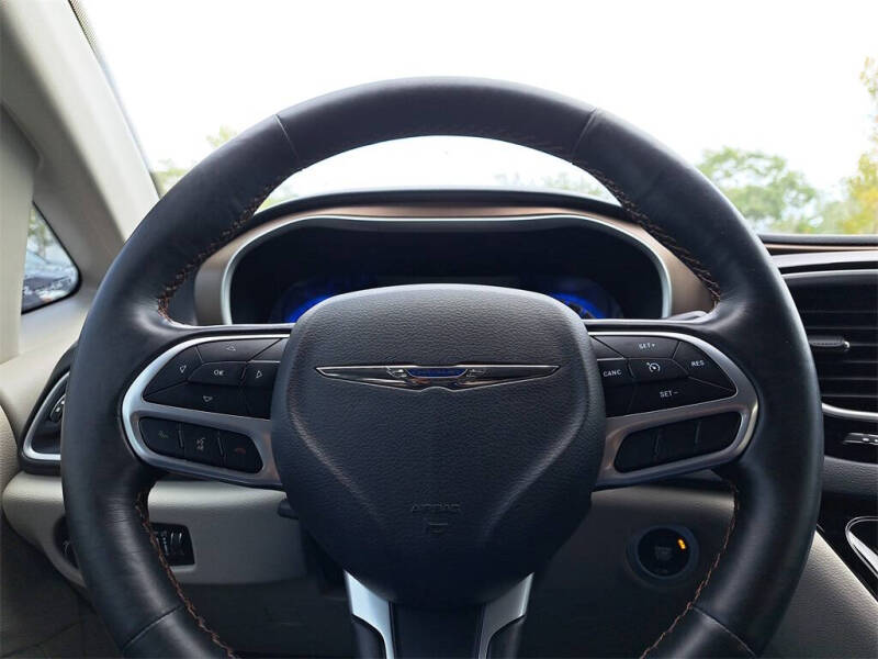 2019 Chrysler Pacifica Touring L