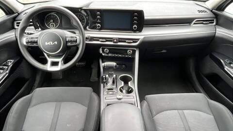 2023 Kia K5 LXS