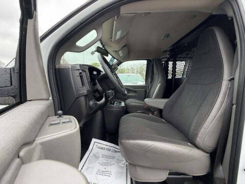 2024 GMC Savana 2500