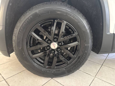 2019 GMC Acadia SLE-2